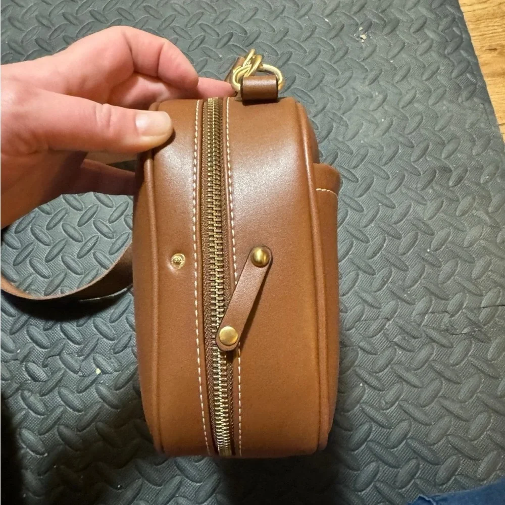 Twelve Little Crossbody - Picture 3 of 6